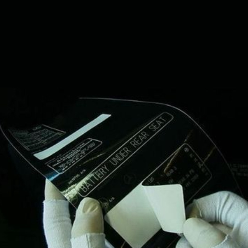 Film de gravure laser brillant noir non fracturant